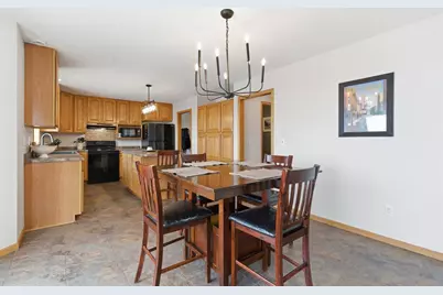 925 Lexington Way, Waunakee, WI 53597 - Photo 13