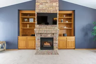 925 Lexington Way, Waunakee, WI 53597 - Photo 11