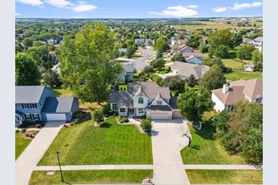 925 Lexington Way, Waunakee, WI 53597 - Photo 3