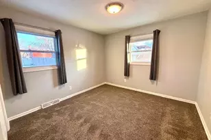 2229 S Willard Ave, Janesville, WI 53546 - Photo 21