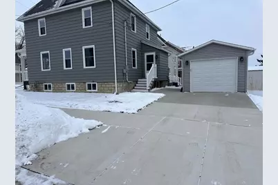 325 W Maple Avenue, Beaver Dam, WI 53916 - Photo 17
