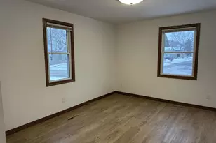 325 W Maple Ave, Beaver Dam, WI 53916 - Photo 3