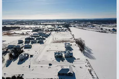5614 Glorious Drive, Madison, WI 53718 - Photo 23
