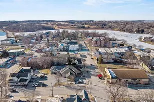 511 Hill St, Green Lake, WI 54941 - Photo 77