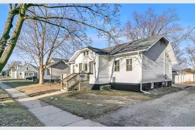 709 Dewitt Street, Portage, WI 53901 - Photo 3