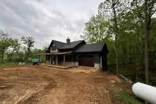 E2053 Fawn Ct, La Valle, WI 53941 - Photo 7