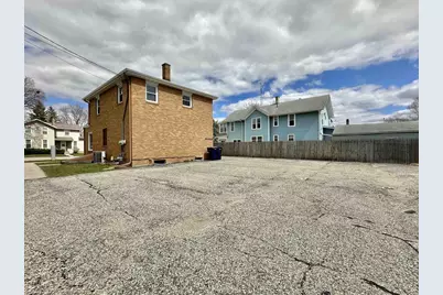 1321 W Court Street, Janesville, WI 53548 - Photo 39
