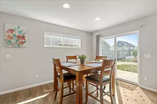 6107 Ragan St, Madison, WI 53718 - Photo 11