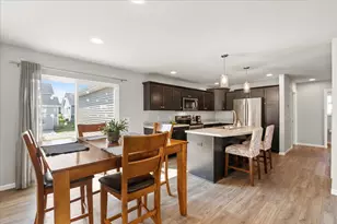 6107 Ragan St, Madison, WI 53718 - Photo 3