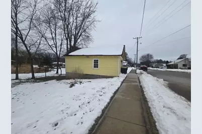 1035 Academy Street, Elroy, WI 53929 - Photo 33