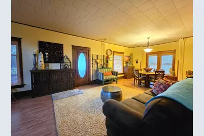 1035 Academy Street, Elroy, WI 53929 - Photo 9