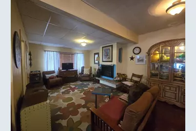 1035 Academy Street, Elroy, WI 53929 - Photo 9