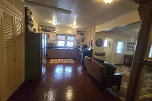 1035 Academy St, Elroy, WI 53929 - Photo 11