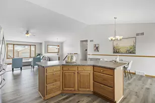 1032 Vista Ridge Dr, Mount Horeb, WI 53572 - Photo 19