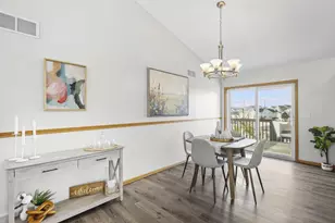 1032 Vista Ridge Dr, Mount Horeb, WI 53572 - Photo 11