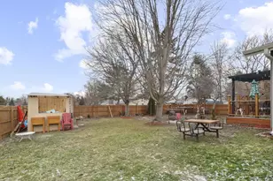 227 Parkview Ln, Marshall, WI 53559 - Photo 17