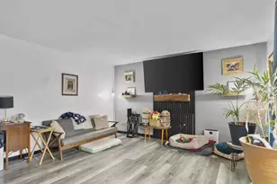 227 Parkview Ln, Marshall, WI 53559 - Photo 3