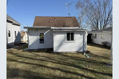 611 S Wisconsin Street, Mineral Point, WI 53565 - Photo 23
