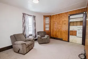 611 S Wisconsin St, Mineral Point, WI 53565 - Photo 11