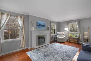 71 S Blackhawk St, Janesville, WI 53545 - Photo 9