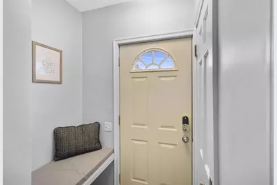 71 S Blackhawk Street, Janesville, WI 53545 - Photo 5