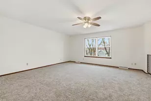 4412 White Aspen Rd, Madison, WI 53704 - Photo 11