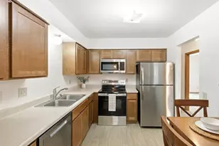 4412 White Aspen Rd, Madison, WI 53704 - Photo 5