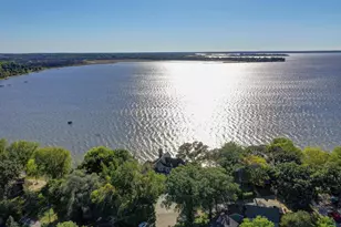 N807 Waubunsee Tr, Fort Atkinson, WI 53538 - Photo 9