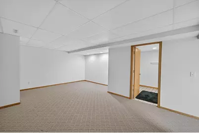 1802 Tarragon Drive, Madison, WI 53716 - Photo 33