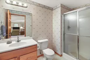 5603 Calico Dr, Madison, WI 53718 - Photo 23