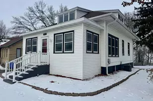 515 W Florence St, Cambria, WI 53923 - Photo 5