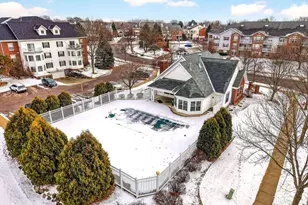 10 Kings Mill Cir, Madison, WI 53718 - Photo 35