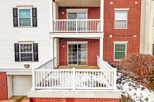 10 Kings Mill Cir, Madison, WI 53718 - Photo 5