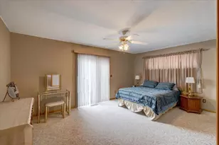 73 Debbie Dr, Janesville, WI 53536 - Photo 13