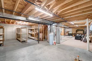 73 Debbie Dr, Janesville, WI 53536 - Photo 29