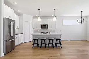 16 Prince Way, Fitchburg, WI 53711 - Photo 5