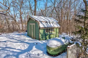 5601 Dahmen Dr, Waunakee, WI 53597 - Photo 15