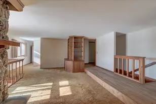 5601 Dahmen Dr, Waunakee, WI 53597 - Photo 21