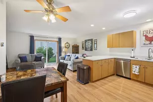 457 Bowlavard Ave, Belleville, WI 53508 - Photo 9