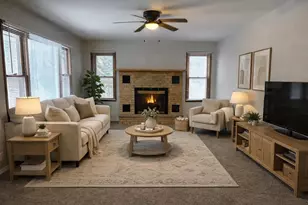 2817 N County Road H, Janesville, WI 53548 - Photo 9