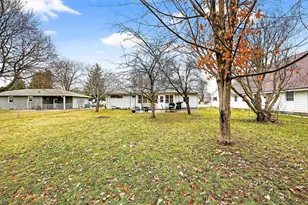 239 E Spaulding St, Watertown, WI 53098 - Photo 35