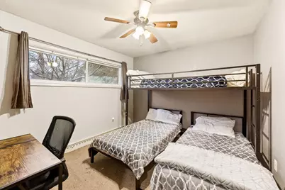 239 E Spaulding Street, Watertown, WI 53098 - Photo 17