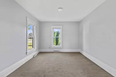 516 E Beloit Street, Orfordville, WI 53576 - Photo 11