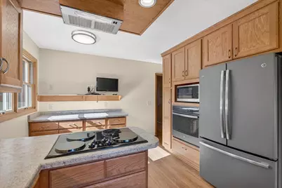 3501 Harper Road, Madison, WI 53704 - Photo 5