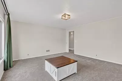 701 E 5th Avenue, Brodhead, WI 53520 - Photo 7