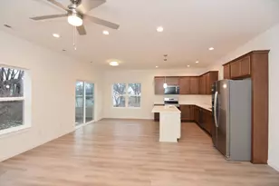 238 Russell Ct, Jefferson, WI 53549 - Photo 7