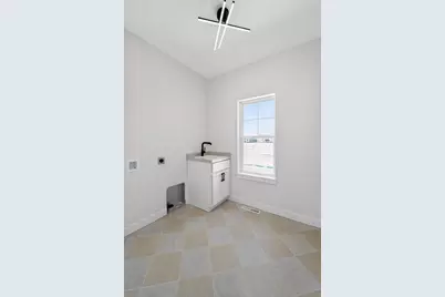 7711 Stonecrop Way, DeForest, WI 53532 - Photo 37