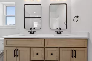 7711 Stonecrop Way, DeForest, WI 53532 - Photo 29