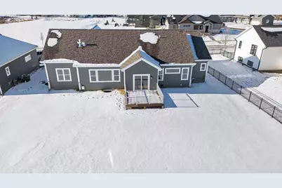 7711 Stonecrop Way, DeForest, WI 53532 - Photo 59