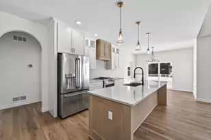 7711 Stonecrop Way, DeForest, WI 53532 - Photo 5